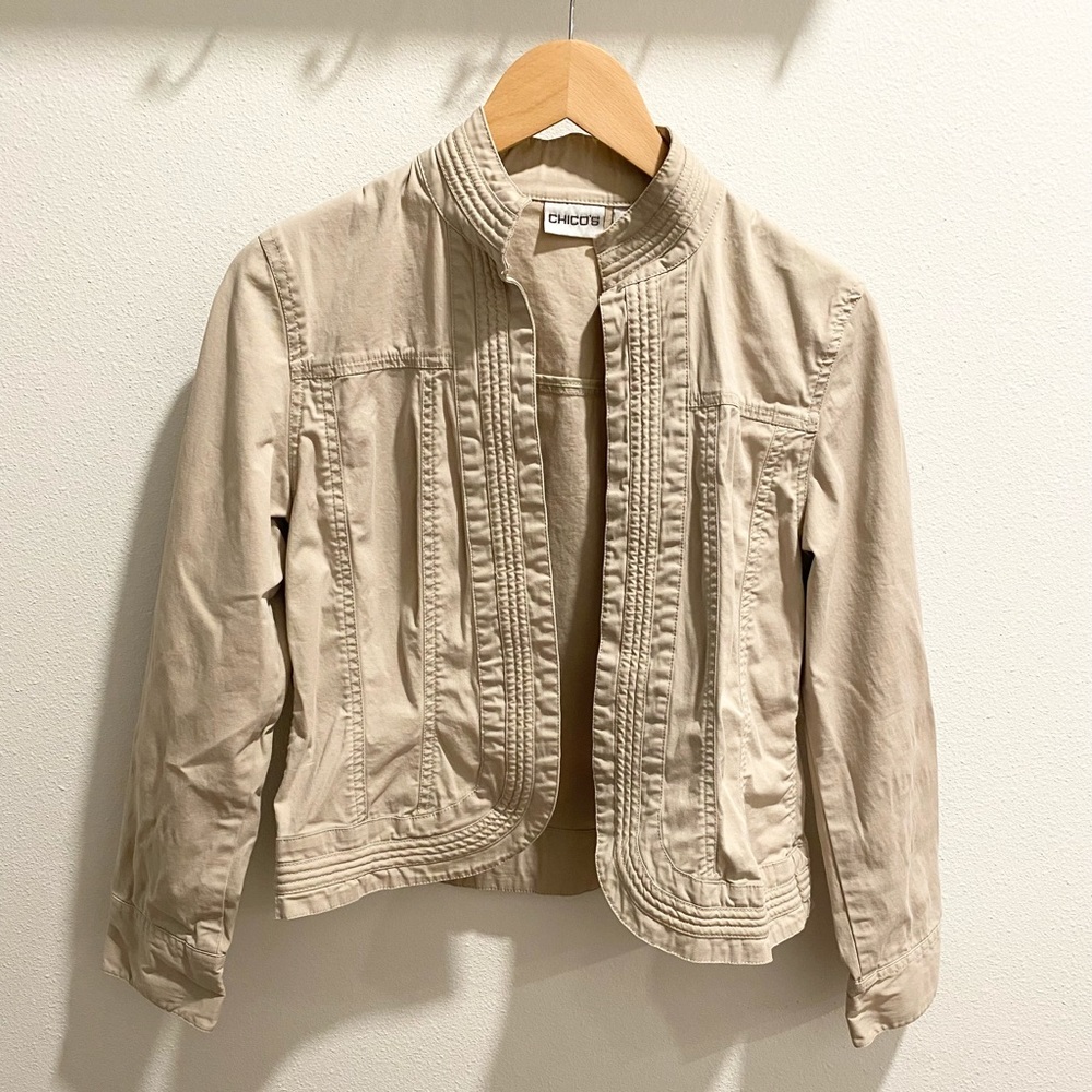 Chico’s Fitted Detail Cotton Utility Jacket in Tan